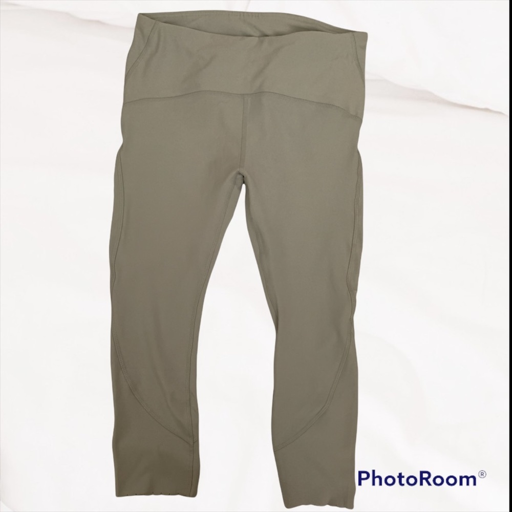 RBX Leggings,Gray Scalloped Hem Size Medium